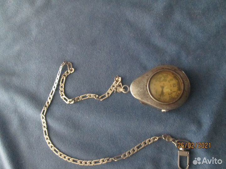 Часы наручные времен ВОВ