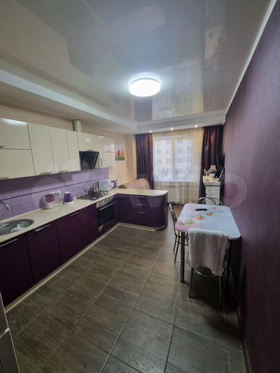 3-к. квартира, 85,4 м², 2/10 эт.