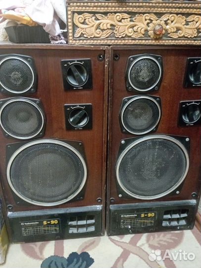 Продам колонки с 90