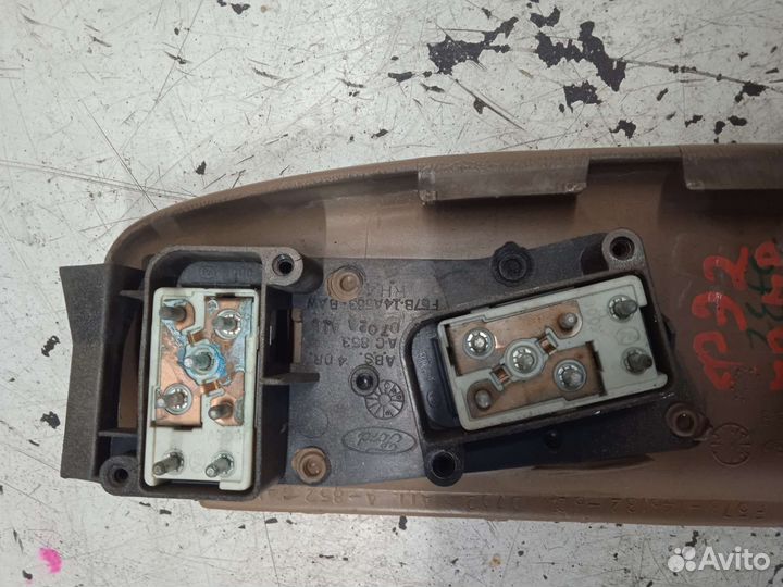 Блок кнопок передний правый Ford Explorer 2 Форд
