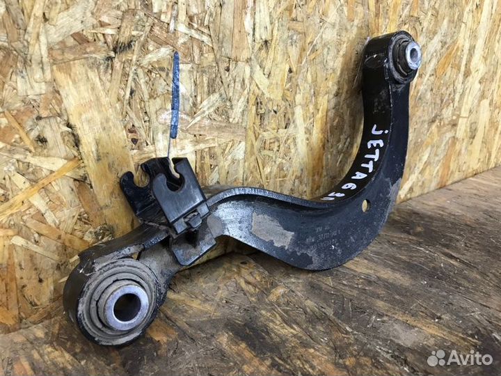 Рычаг подвески задний Volkswagen Jetta 6 седан 1.4