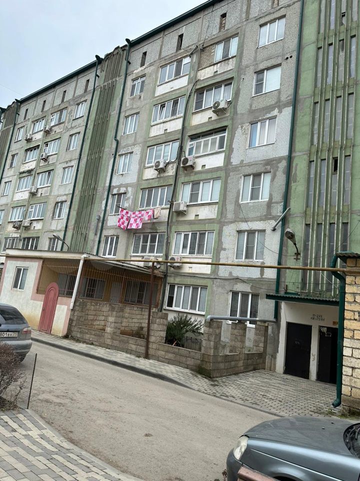 4-к. квартира, 95 м², 3/6 эт.