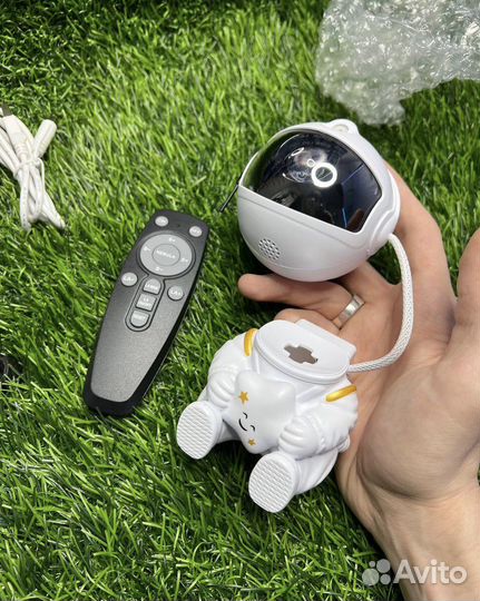 Ночник космонавт (Проектор звездного неба )