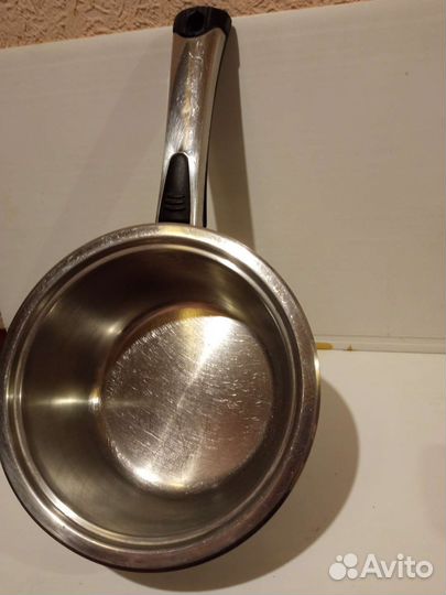 Кастрюли, сковородки