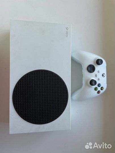 Игровая приставка Xbox series s