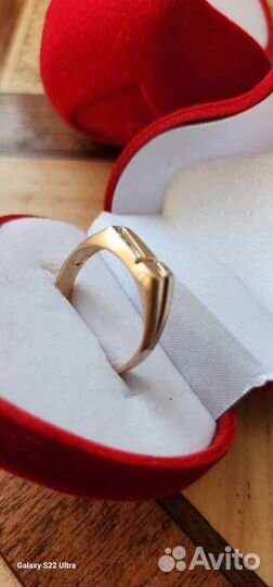 Золотое кольцо 585