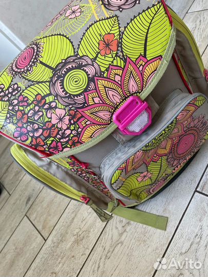 Рюкзак школьный для девочки