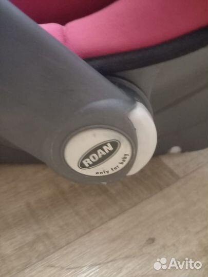 Автомобильное кресло Roan для новорождённых