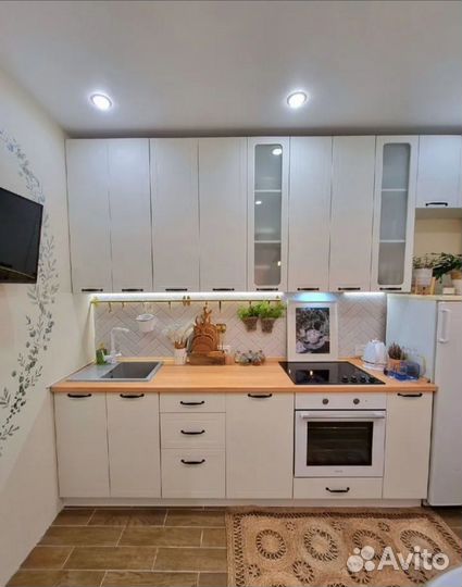 Современные кухни