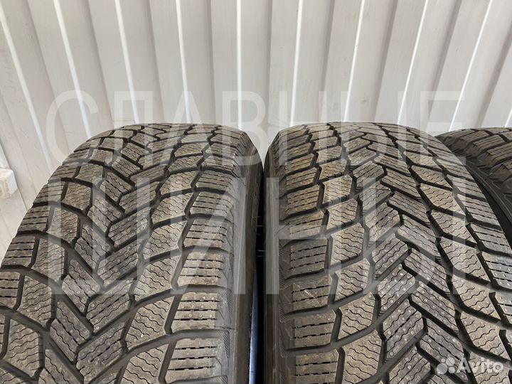 Michelin X-Ice Snow SUV 315/35 R20 110H
