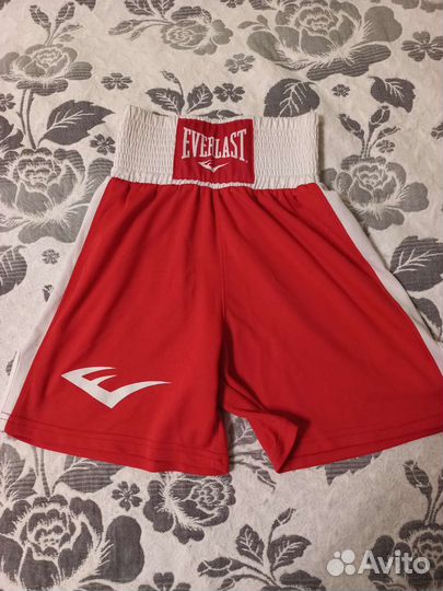 Форма для бокса и защита паха