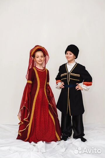 Прокат карнавальных костюмов