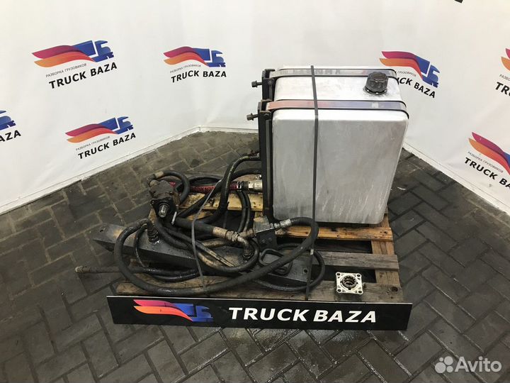 Бак гидравлический в сборе Volvo FM