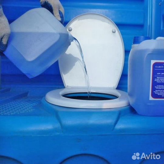 Новые туалетные кабины из качественного пластика