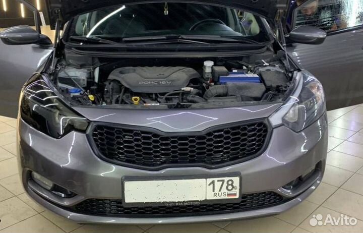 Защитная пленка на фары авто