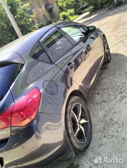 Opel Astra 1.4 AT, 2011, 172 000 км