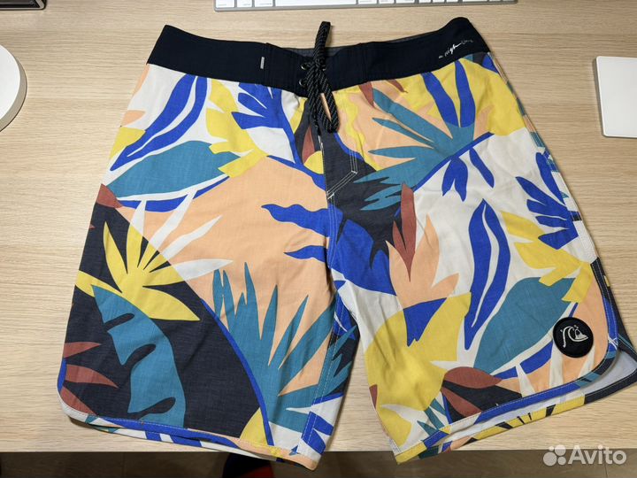 Шорты Quiksilver Highline