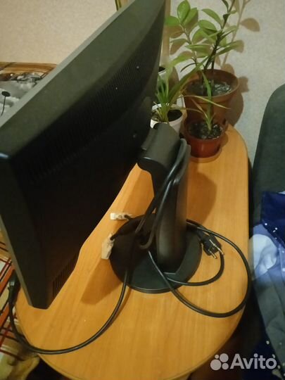 Монитор Samsung SyncMaster 2043bw