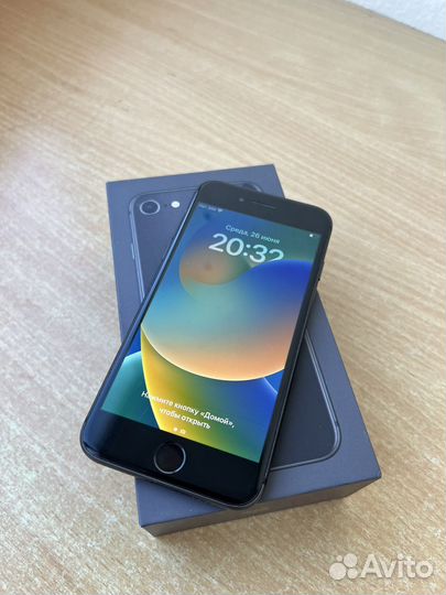 iPhone 8, 256 ГБ