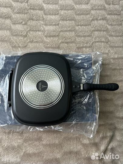 Сковородка Luminarc двухсторонняя 30см