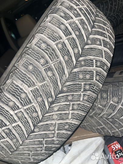 Michelin X-Ice North 4 SUV 235/65 R18 110T