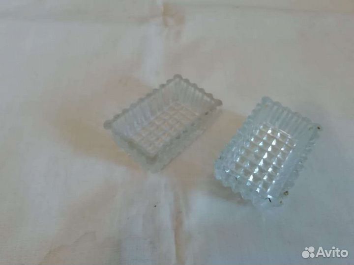 Фруктовницы, конфетницы