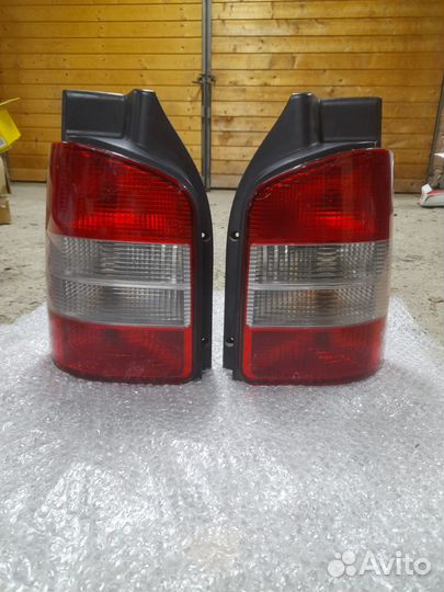 Фонари для Vw Caravelle Transporter t5 распашка