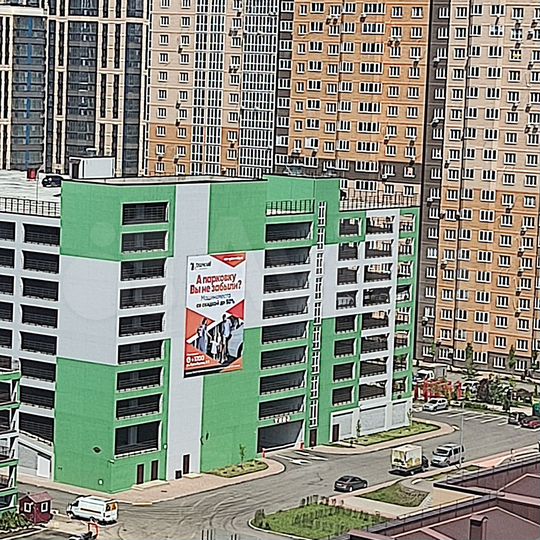 Машиноместо, 14 м²
