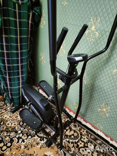 Эллиптический тренажер torneo