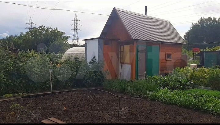 Дача 22 м² на участке 5,5 сот.