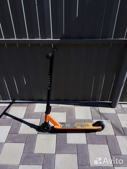 Трюковой самокат