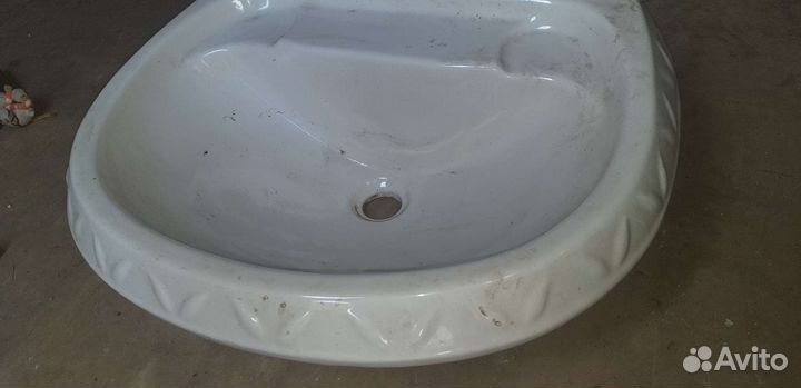 Раковина санфаянс