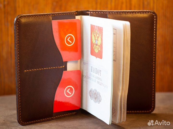 Обложка на паспорт из кожи