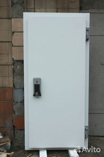 Холодильная дверь ширина 1200 ппу100