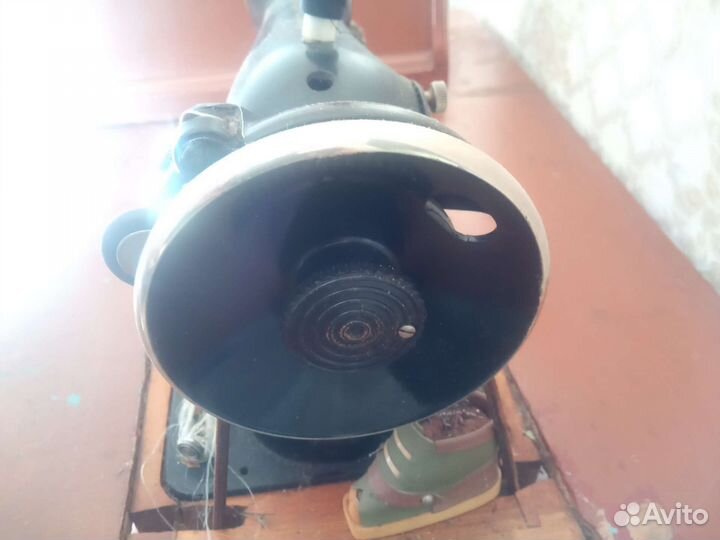 Швейная машина бу