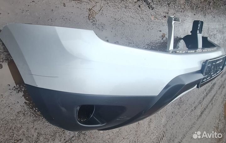 Бампер передний Renault duster 2013