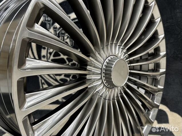 Новые разноширокие диски R19 для Mercedes-Benz