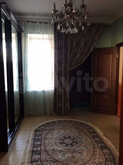 Дом 230 м² на участке 5 сот.