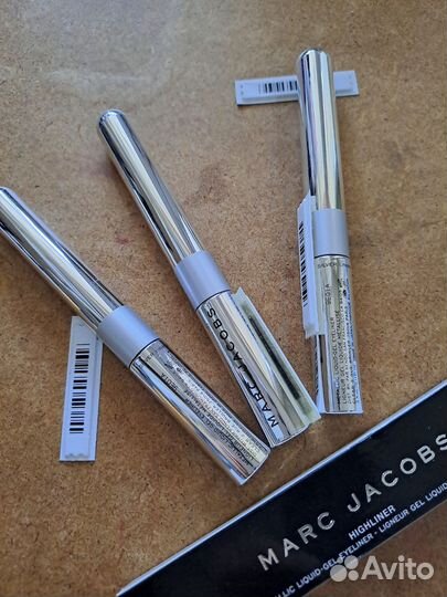 Подводка для глаз 34 silver linning. Marc Jacobs