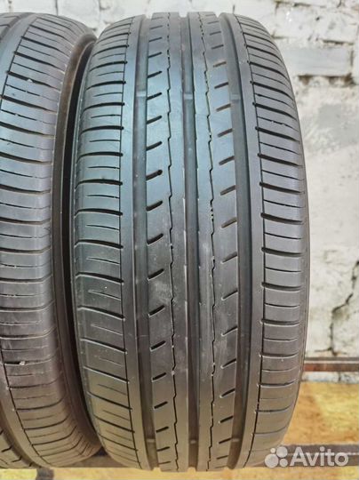Yokohama Bluearth ES32 215/55 R17 94V