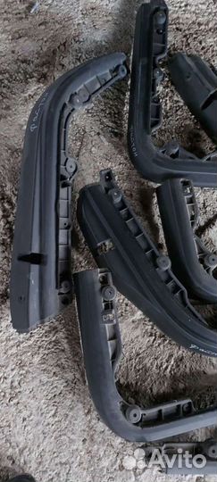 Накладка обшивки двери на Volkswagen Phaeton