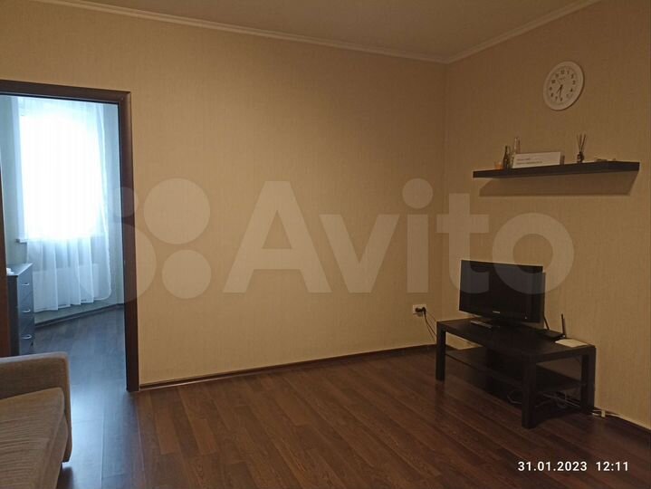 2-к. квартира, 43 м², 3/17 эт.