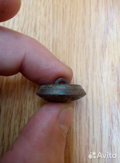 Пуговица старинная. Британия