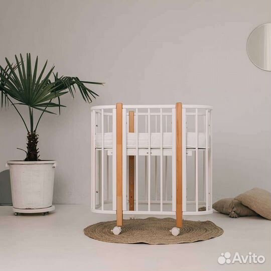 Кроватка для новорожденного