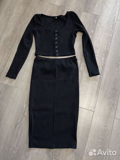 Костюм женский юбка и кофта 44 размер