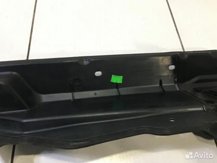 Пыльник переднего крыла BMW X5 F15