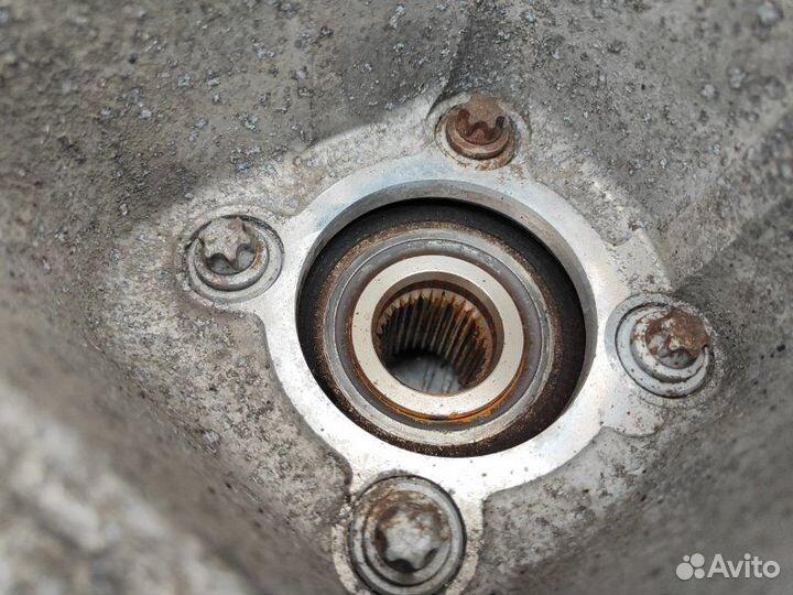 Кулак задний правый Bmw 5-Series F07 3.0 N57D30А