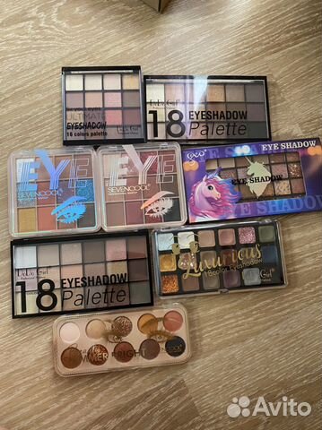 Палетки теней для век