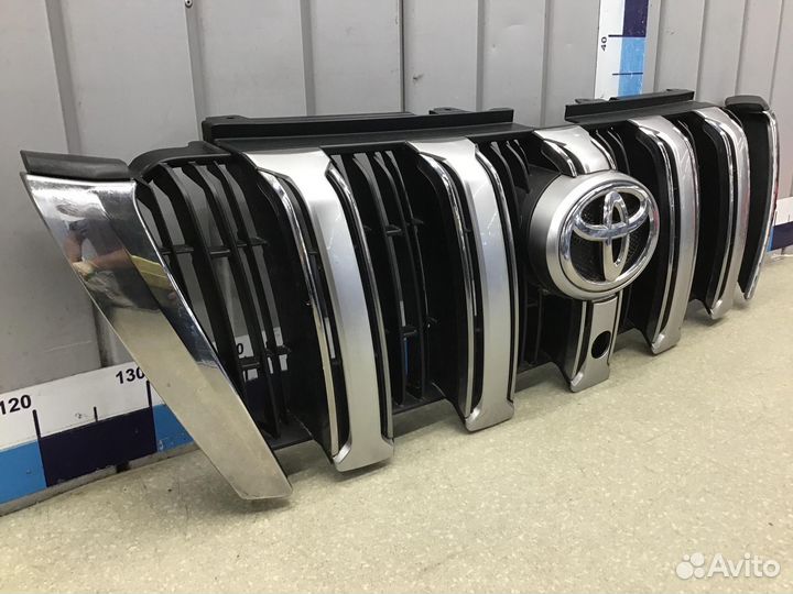 Решетка радиатора Toyota Land Cruiser (150) -Prado