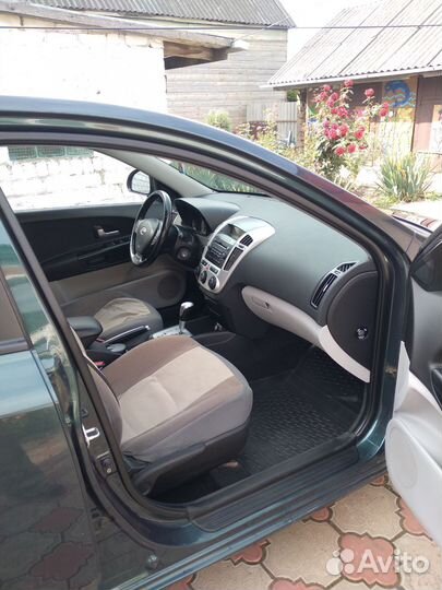 Kia Ceed 1.6 AT, 2009, 208 000 км